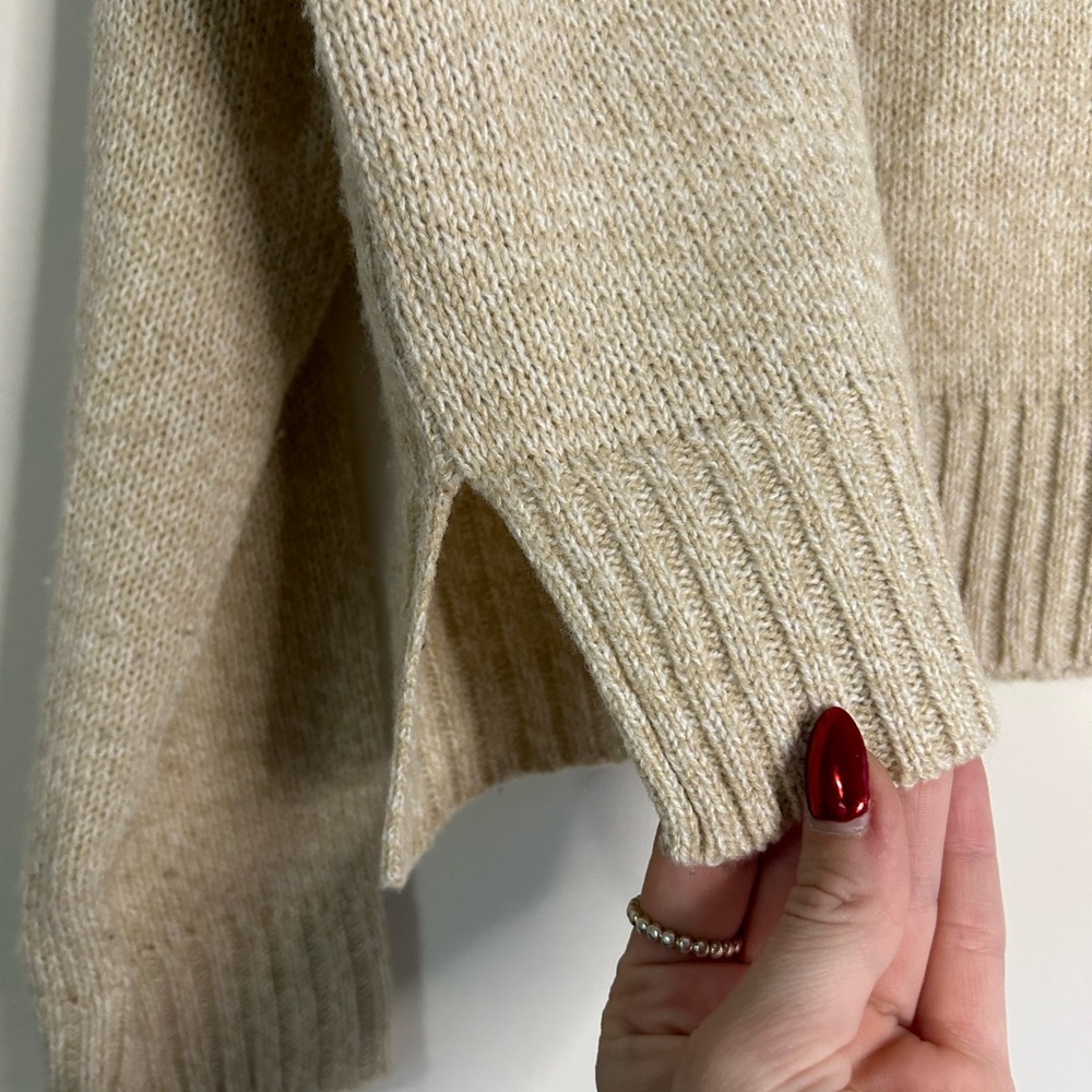 H&M knit - Picture 2 of 7